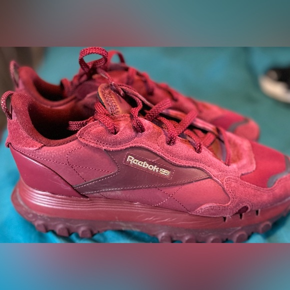 Reebok Shoes - Women’s sneakers